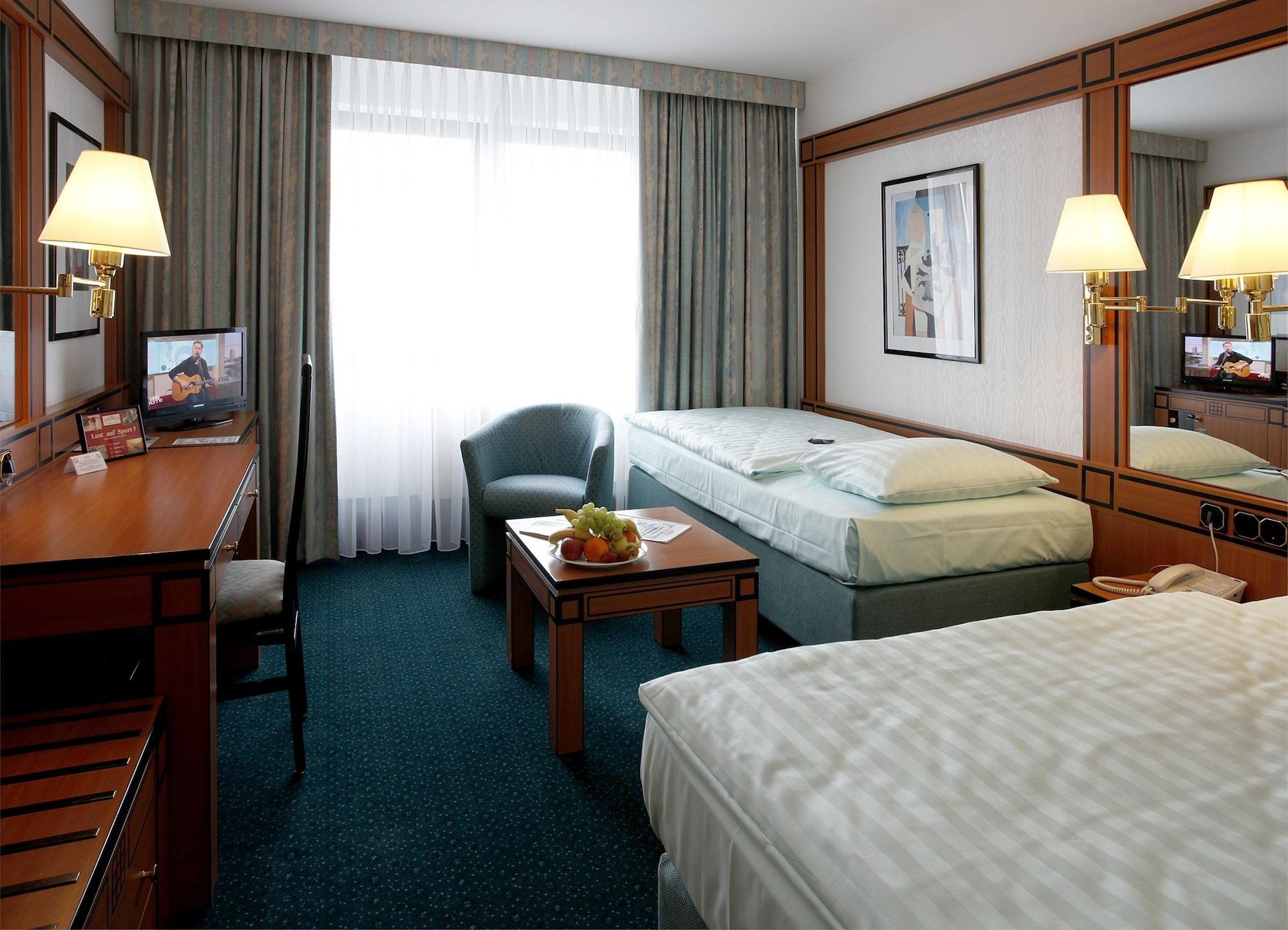 Hotel Amadeus Frankfurt Frankfurt am Main Dış mekan fotoğraf