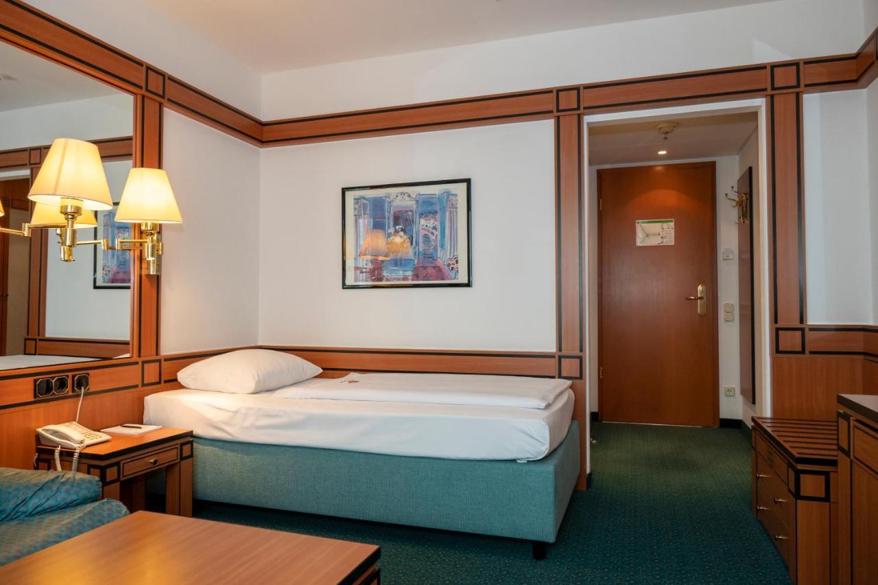 Hotel Amadeus Frankfurt Frankfurt am Main Dış mekan fotoğraf