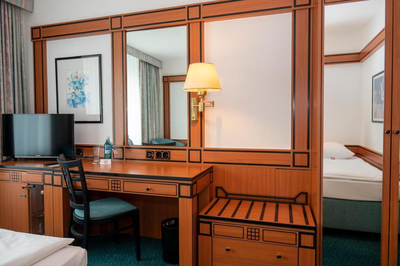 Hotel Amadeus Frankfurt Frankfurt am Main Dış mekan fotoğraf