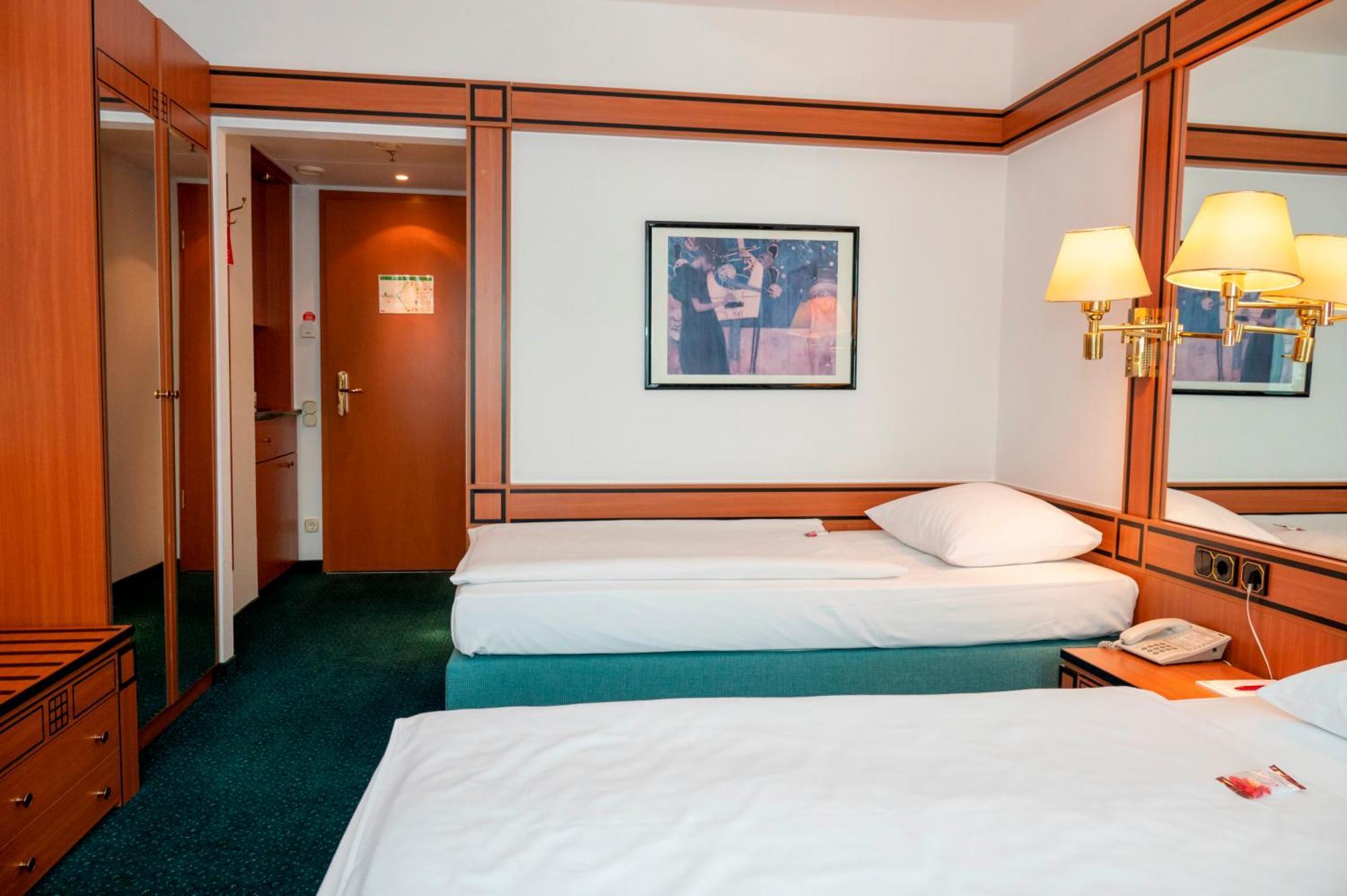 Hotel Amadeus Frankfurt Frankfurt am Main Dış mekan fotoğraf