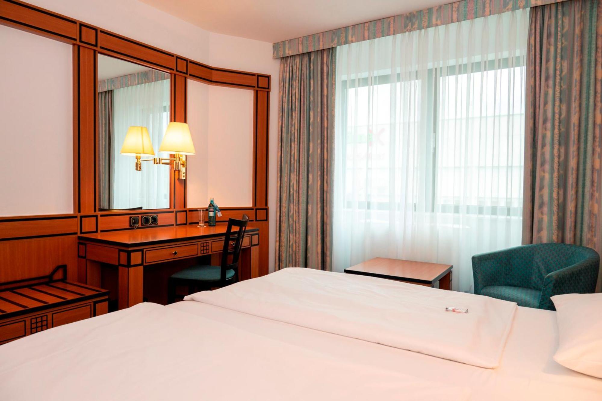 Hotel Amadeus Frankfurt Frankfurt am Main Dış mekan fotoğraf