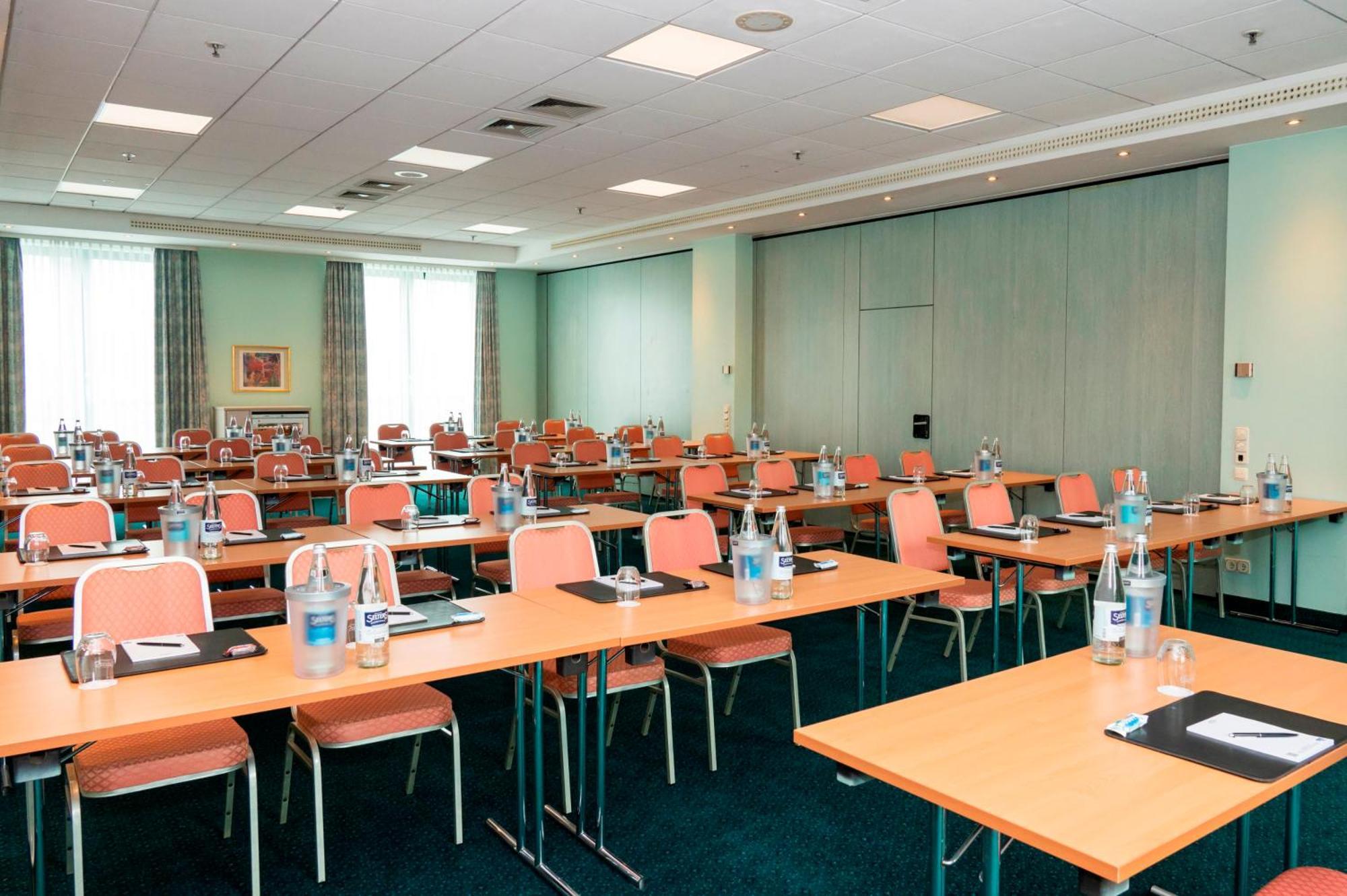 Hotel Amadeus Frankfurt Frankfurt am Main Dış mekan fotoğraf