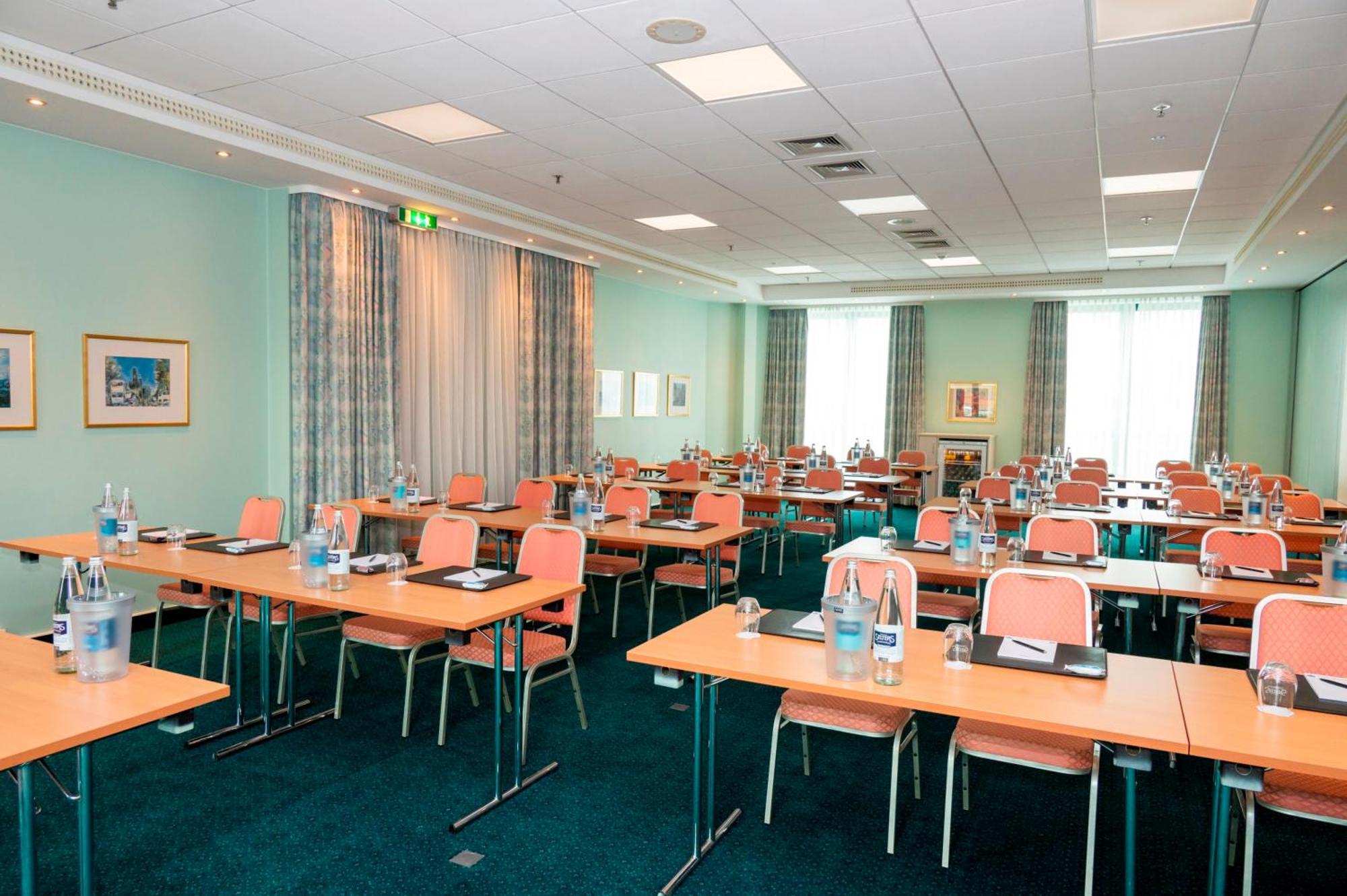 Hotel Amadeus Frankfurt Frankfurt am Main Dış mekan fotoğraf