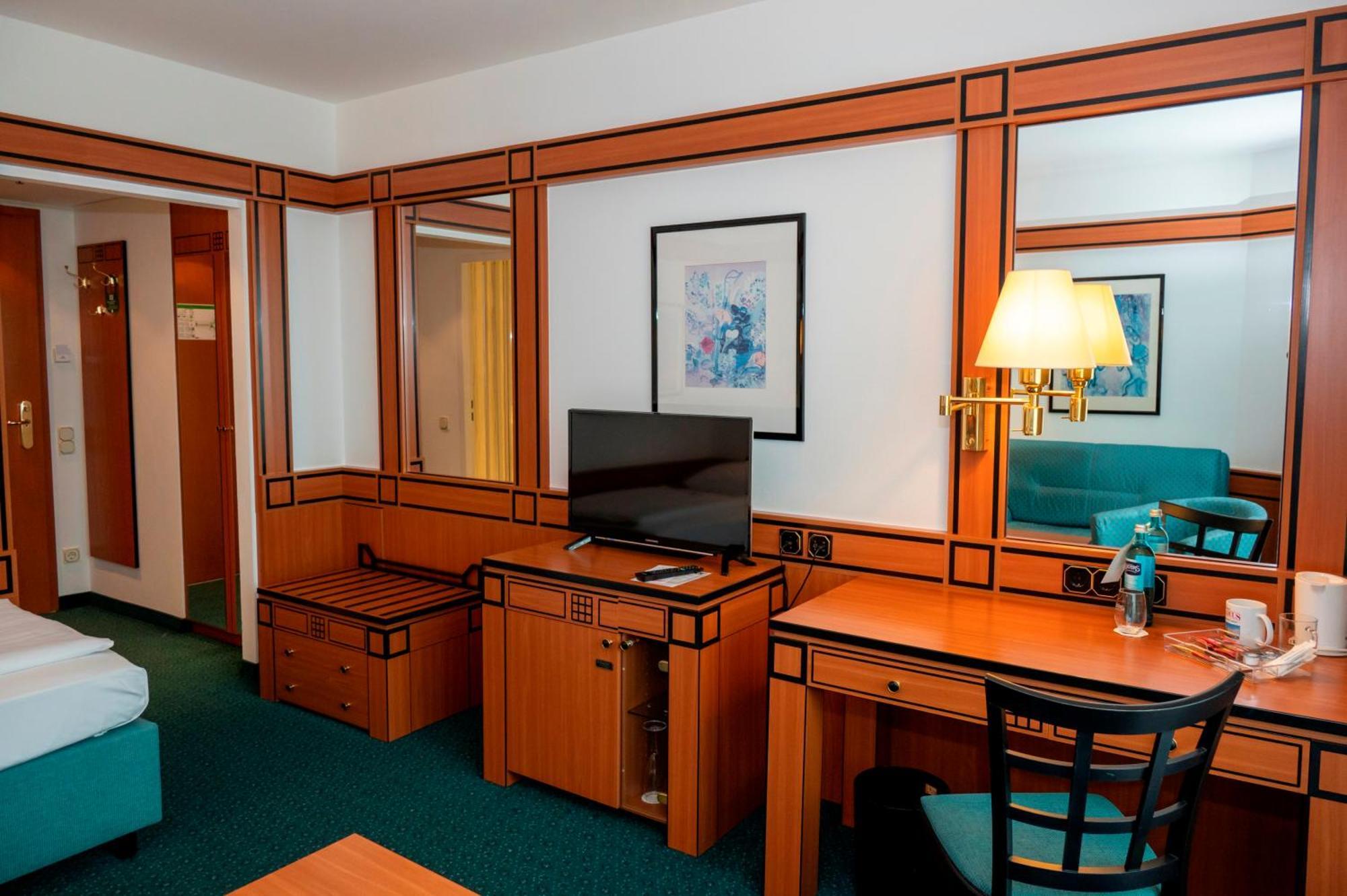 Hotel Amadeus Frankfurt Frankfurt am Main Dış mekan fotoğraf